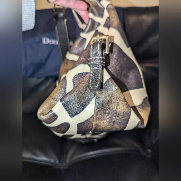 Dooney & Bourke Giraffe print hobo - Picture 6 of 10